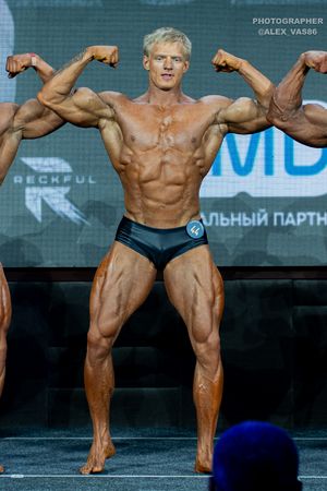 CLASSIC  PHYSIQUE 178